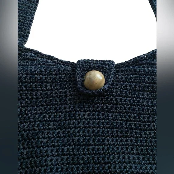 SOLD
🌟 
Vintage knit black crocheted purse shoulder cross body bag - Picture 4 of 8